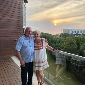 Meet your Posher, Evelyn